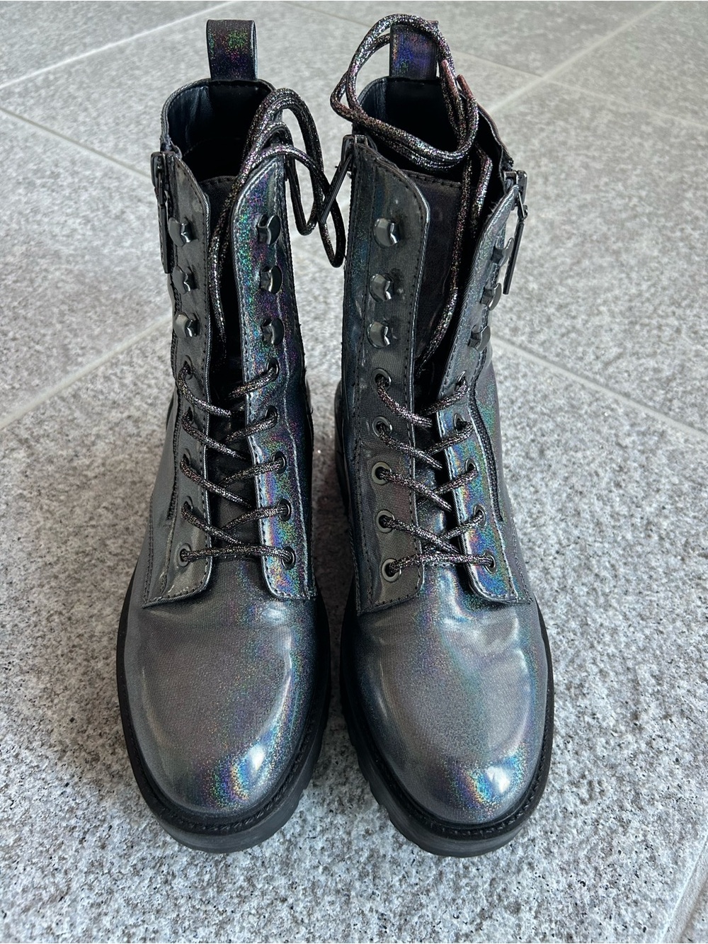 GUESS Women’s Pewter Holographic Silver Combat Boots Size 8 EUC